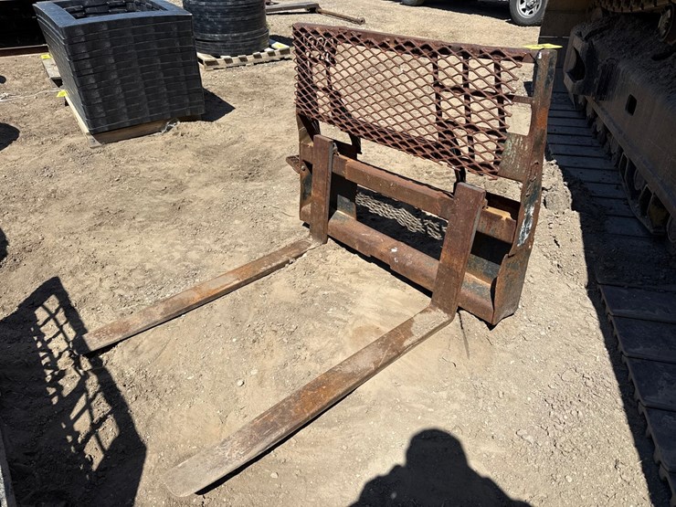 #6446-•-approx-48"-skid-steer-forks-image-1