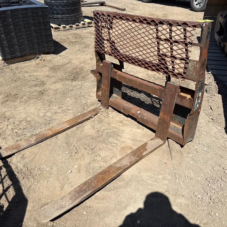 #6446 • Approx 48" Skid Steer Forks