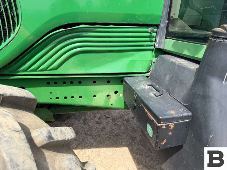 2003-john-deere-7520-image-13