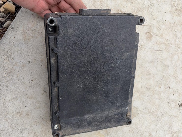 john-deere-frame-controller-computer-image-10