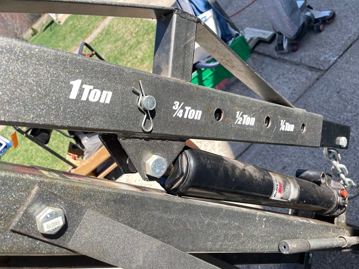 #7020-•-pittsburgh-heavy-duty-shop-crane-image-4