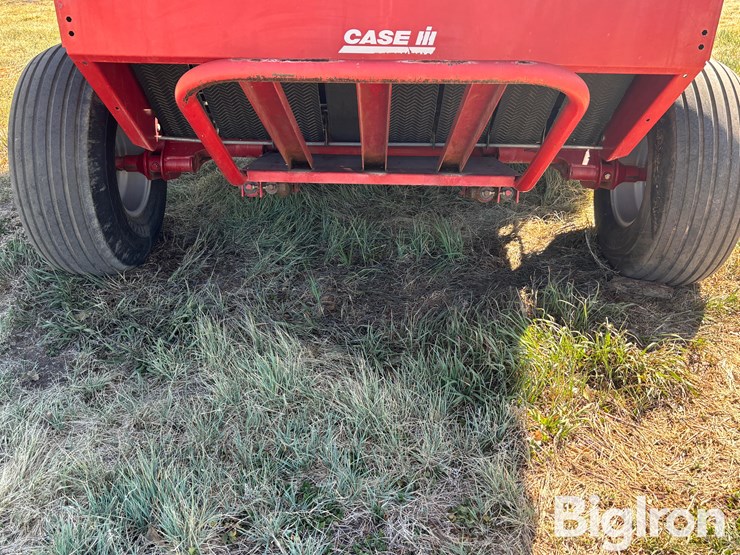 2003-case-ih-rbx562-image-18