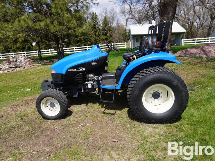 new-holland-tc45d-image-8