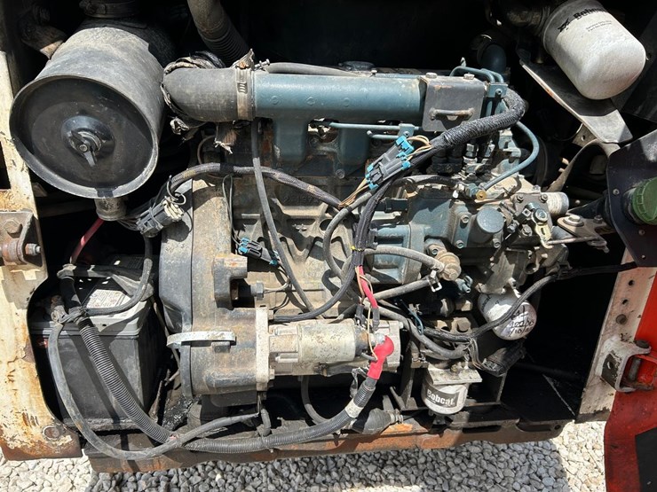 bobcat-s130-image-15