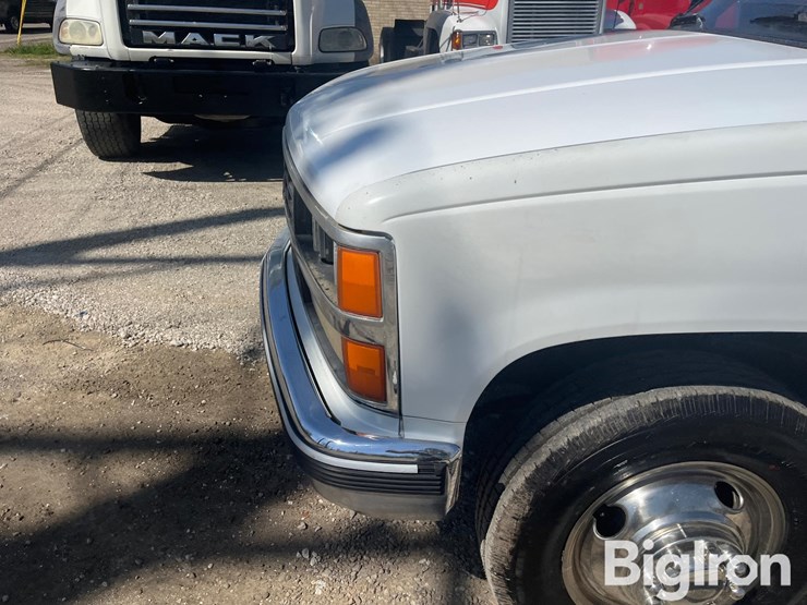 1989-chevrolet-c3500-2wd-extended-cab-pickup-image-10