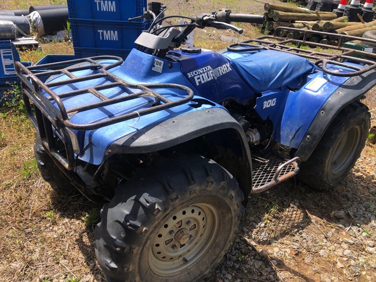 honda-fourtrax-300-image-3