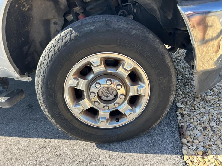 2015-ford-f250-xlt-image-4