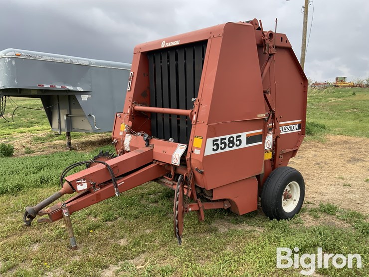 hesston-5585-image-1