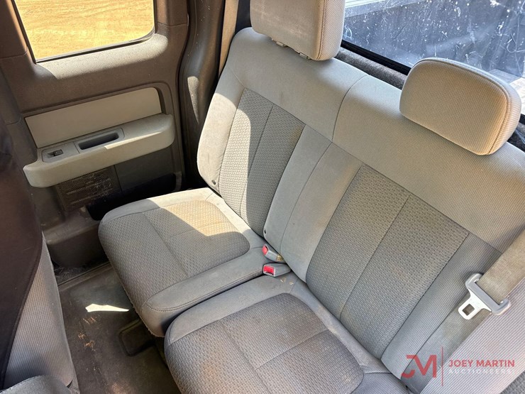 2014-ford-f150-image-24