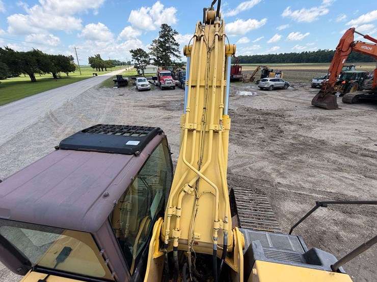 2011-kobelco-sk350-9-image-32