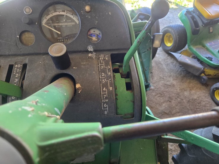 john-deere-4020-image-31