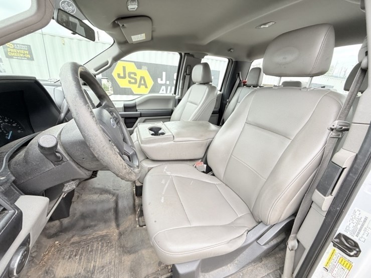 2018-ford-f150-xl-image-25