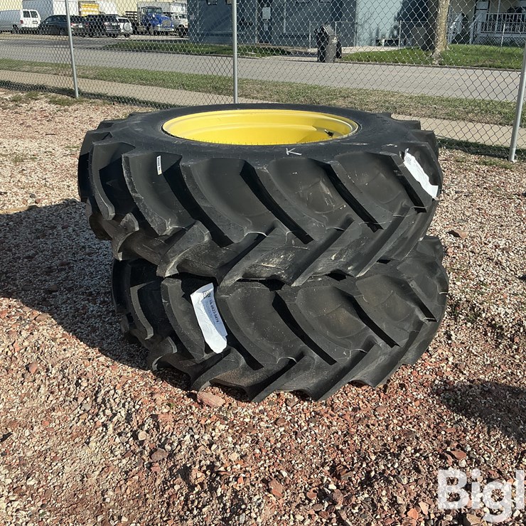 DEERE Tires