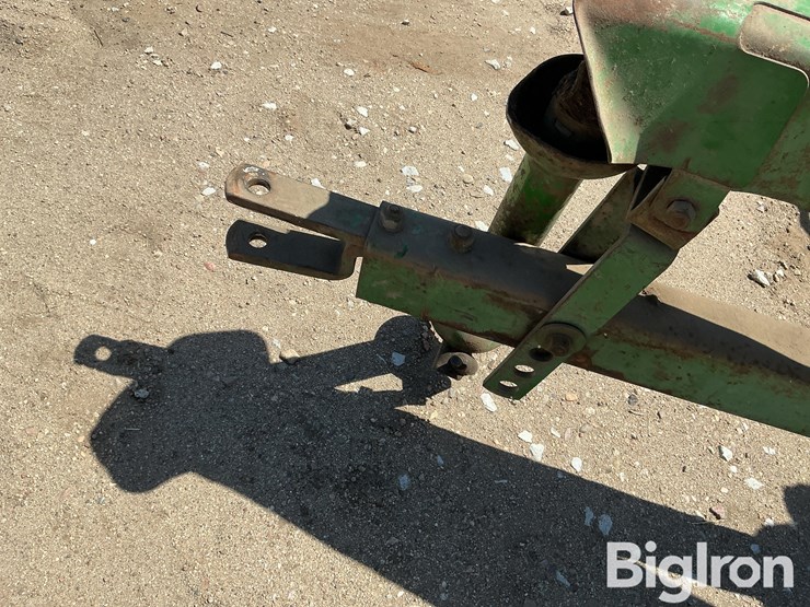 john-deere-24t-image-9