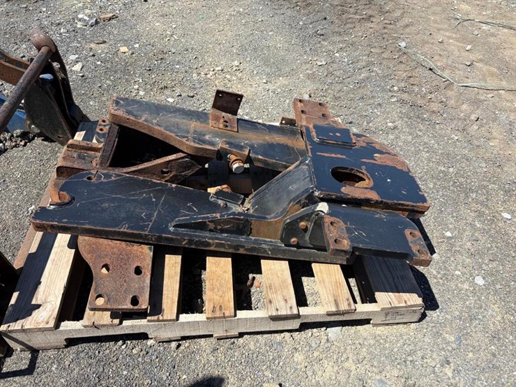 new-holland-56lb-image-6