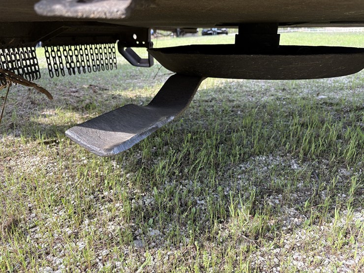 bush-hog-2715-image-13