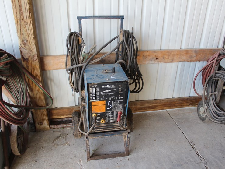 miller-ac-dc-welder-w/-leads-image-1