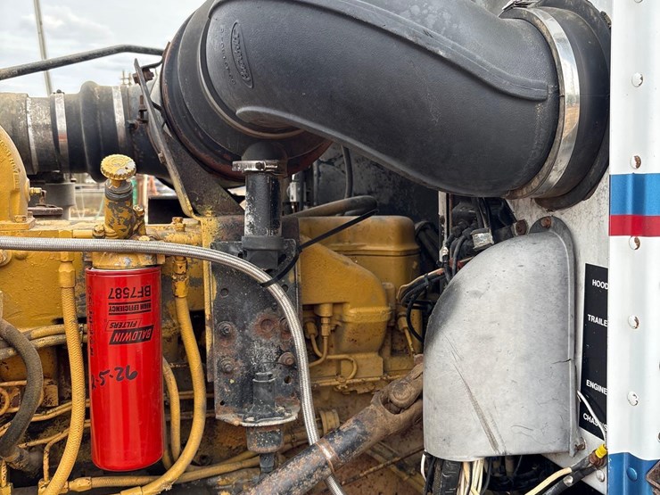 1989-peterbilt-377-image-72