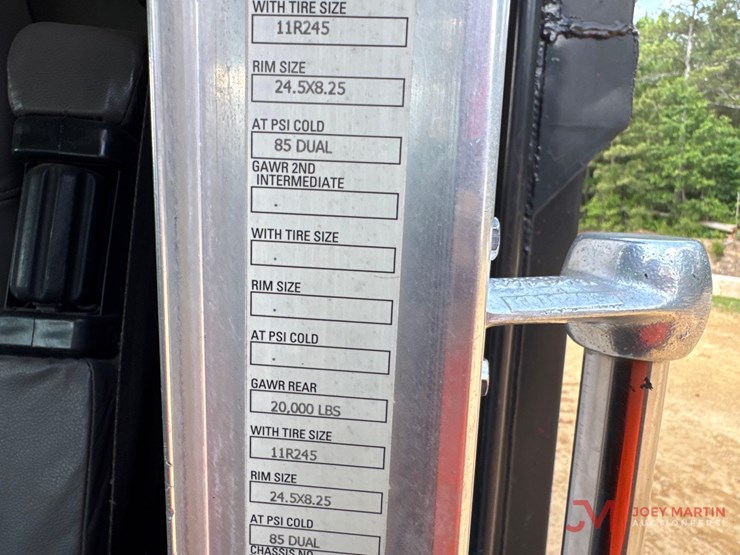 1999-kenworth-t880-image-26
