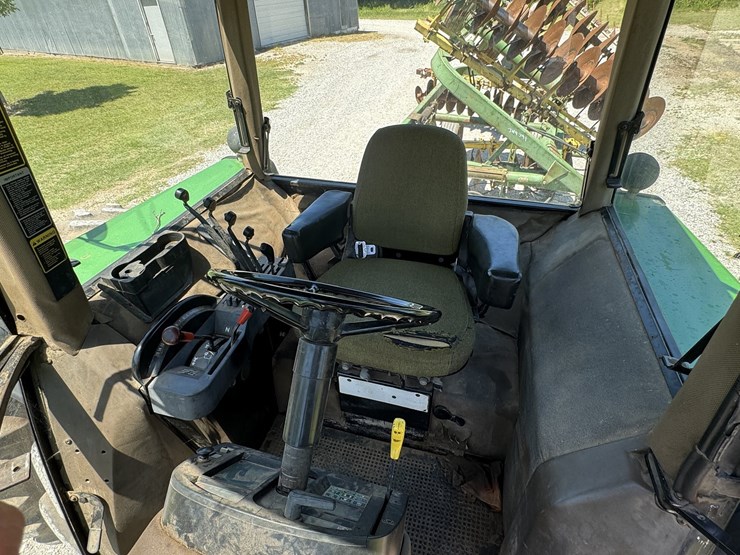 1990-john-deere-4755-image-36