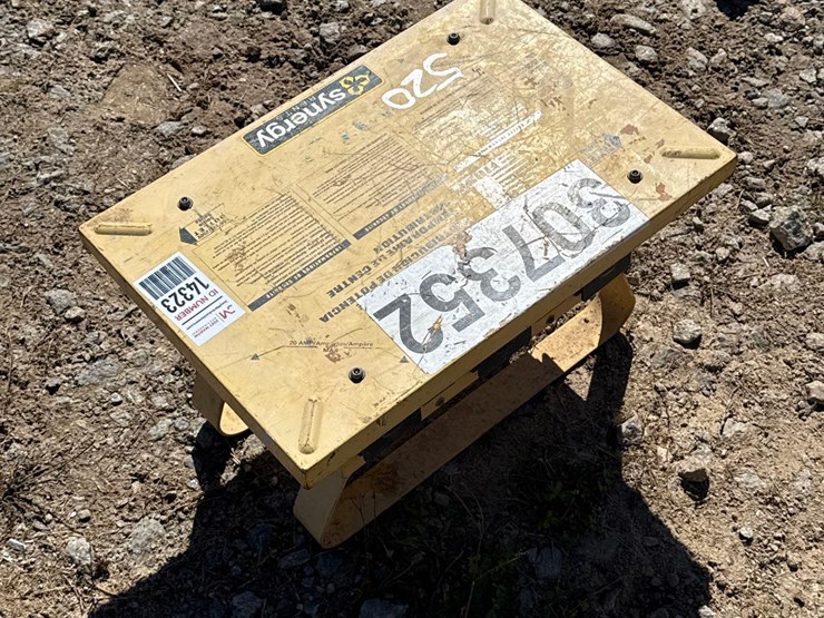 portable-power-distribution-box-image-3