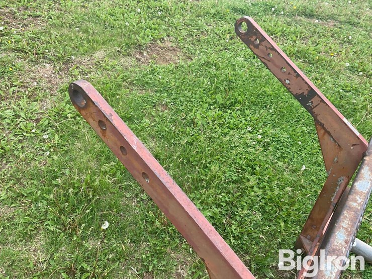 massey-ferguson-175-image-14