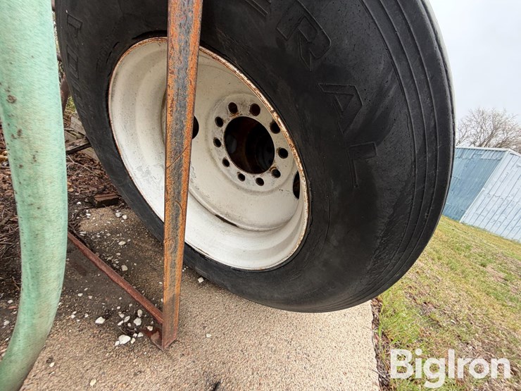 truck-tires-&-rims-image-8