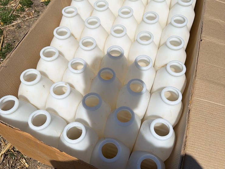 3-quart--50-calf-bottles-image-4