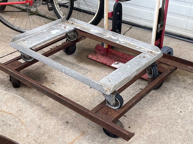 #9024-•-dolly-carts-(o3)-image-2