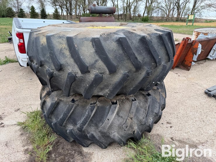 24.5-32-tires-&-rims-image-8