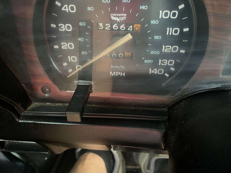 1979-chevrolet-corvette-t-tops-(32,664-miles-showing)-image-20