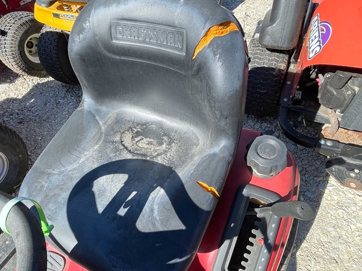 #6948-•-craftsman-t3000-riding-lawn-mower-image-13