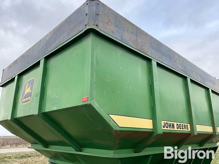 john-deere-650-image-18