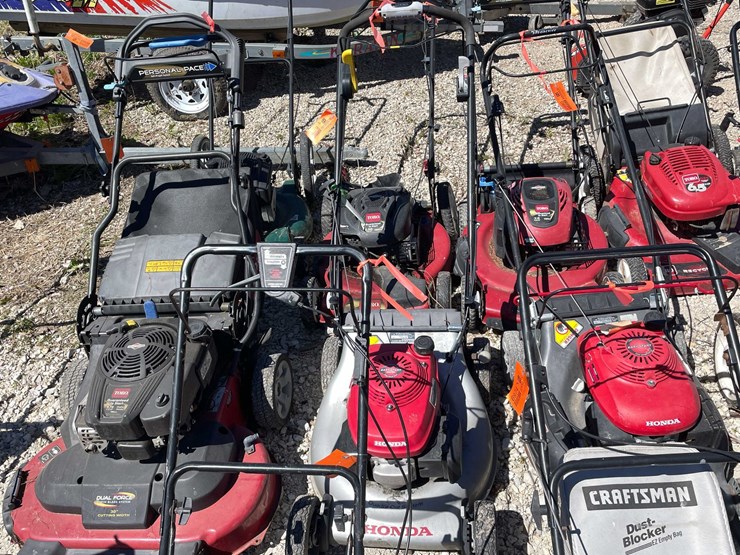 #6979-•-honda-lawn-mower-image-4