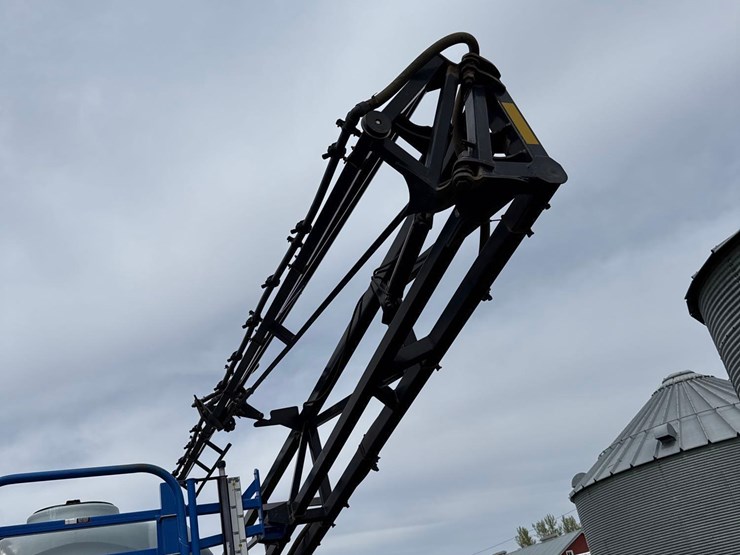 new-holland-s1070-image-54