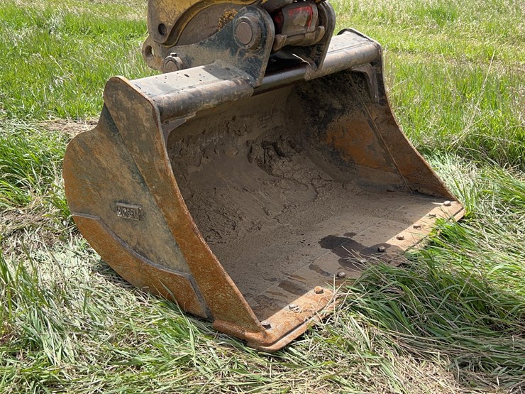 2012-caterpillar-321d-excavator-image-30