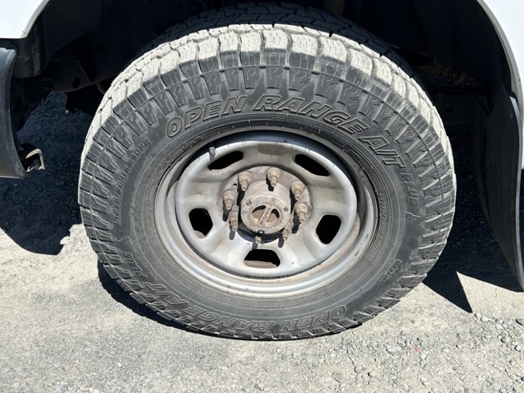 2015-ford-f350-sd-image-34