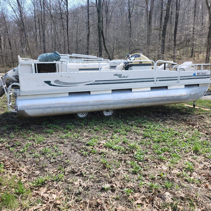 #508 • Misty Harbor Pontoon Boat (Has WI Title) (Hillsboro, WI)