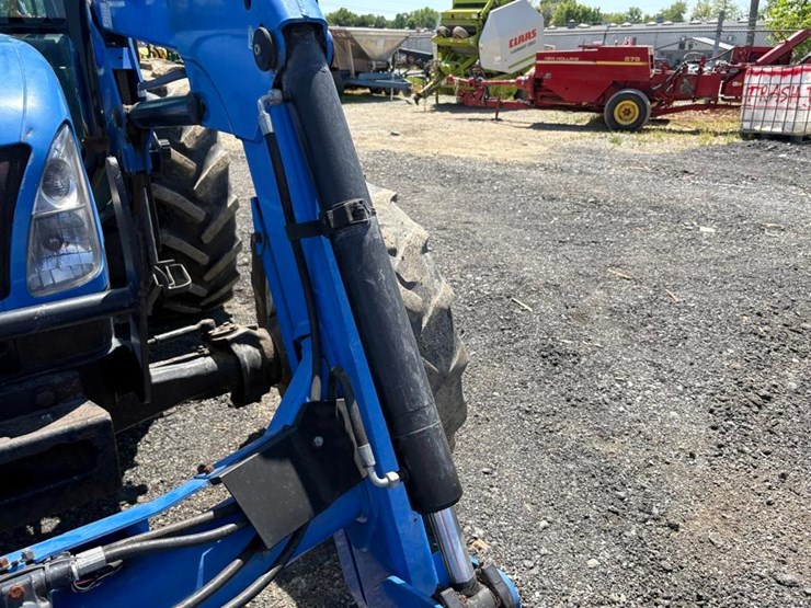 new-holland-tn75da-image-6