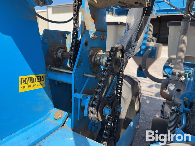 monosem-4-row-research-planter-image-17