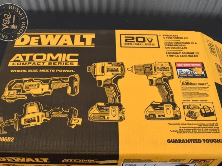 dewalt-20v-max-atomic-compact-series-4-tool-combo-44778-image-2