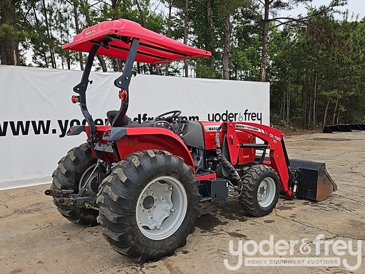 2014-massey-ferguson-1749-image-5