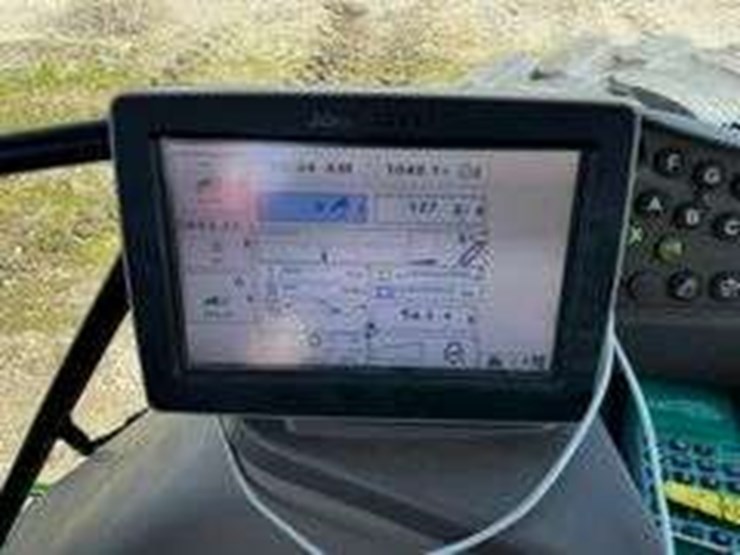 2013-jd-6125r-tractor,-mfwd,-1048-hrs.,-ivt-trans.,-3-hyd-remotes,-image-31