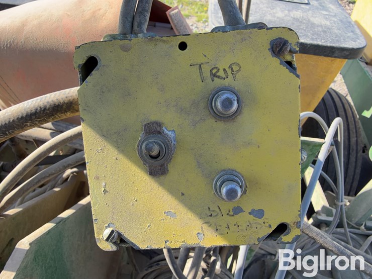 john-deere-7100-image-20