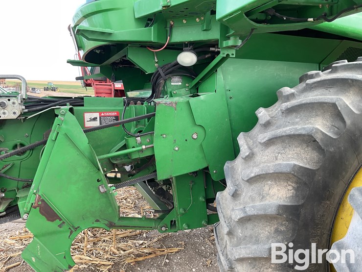 2004-john-deere-9760-sts-image-13