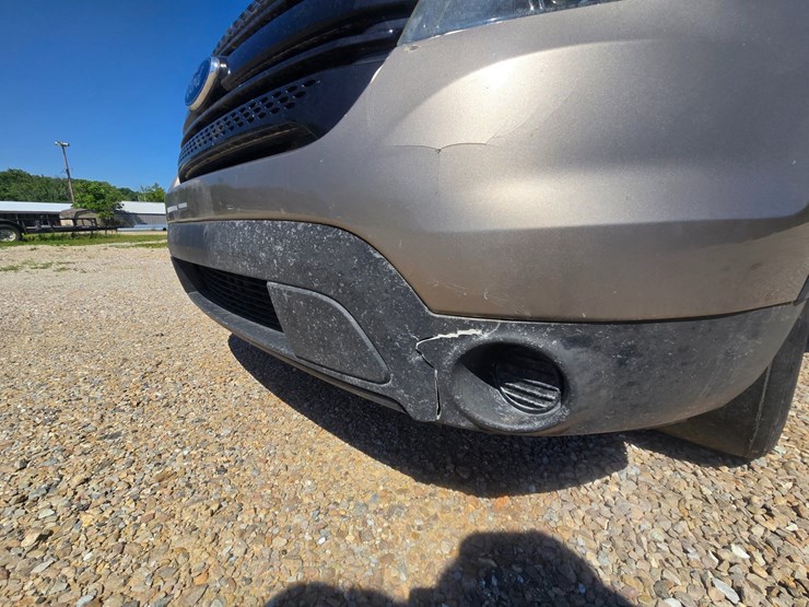 2015-ford-explorer-image-66