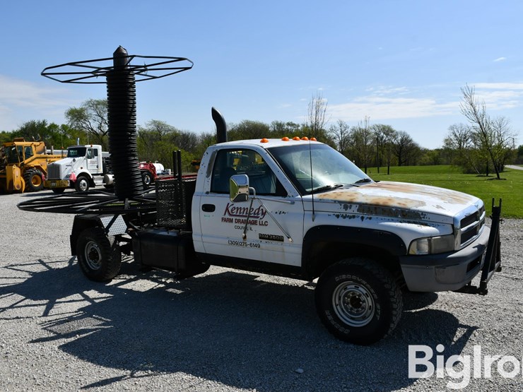 1995-dodge-ram-3500-image-3