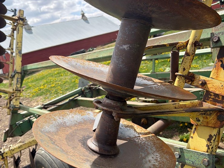 john-deere-230-image-20