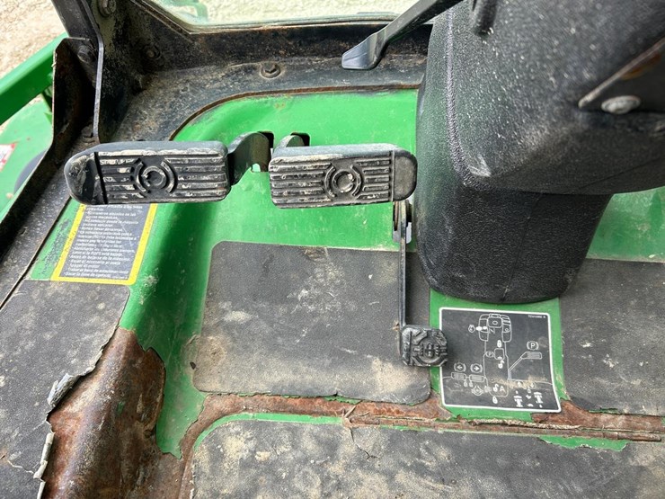 john-deere-1445-image-17