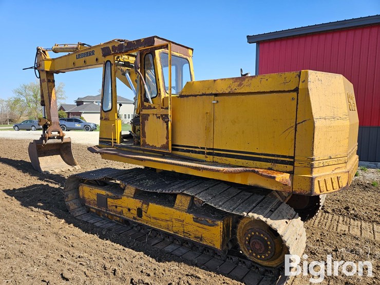 liebherr-r925-image-7